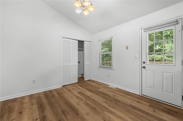 49 Charterhouse Avenue, Piedmont, SC 29673