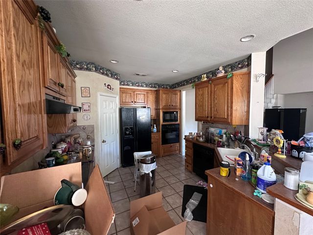 4704 Tearose Trail, Fort Worth, TX 76123