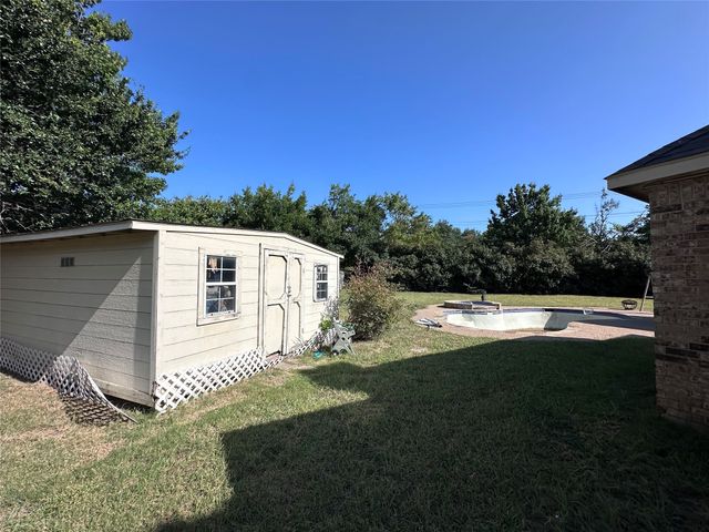 4704 Tearose Trail, Fort Worth, TX 76123