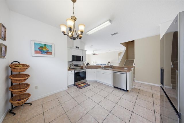 831 WHISPERING CYPRESS LANE, Orlando, FL 32824