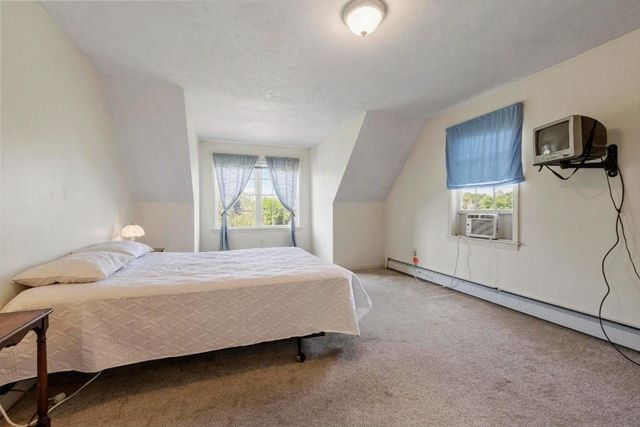 140 Chace Hill Rd, Lancaster, MA 01523