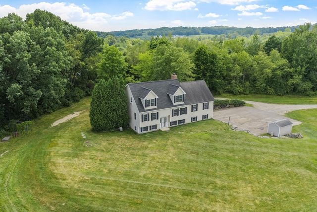 140 Chace Hill Rd, Lancaster, MA 01523
