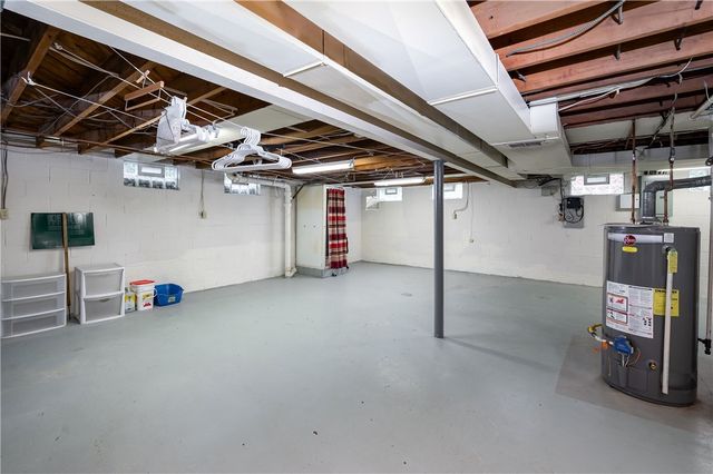 108 Main St, Leet Twp, PA 15003