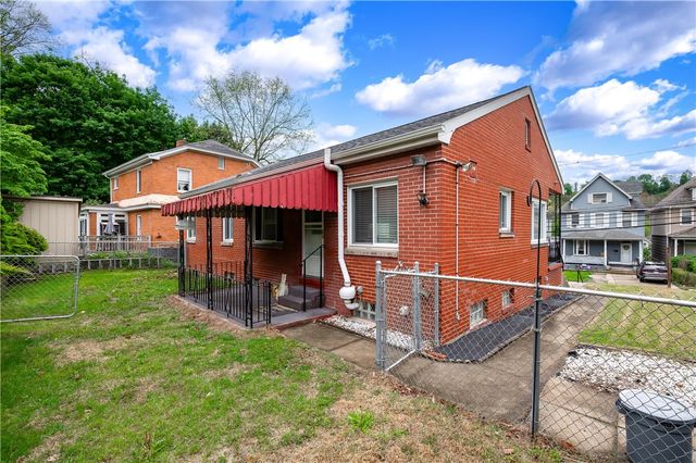 108 Main St, Leet Twp, PA 15003