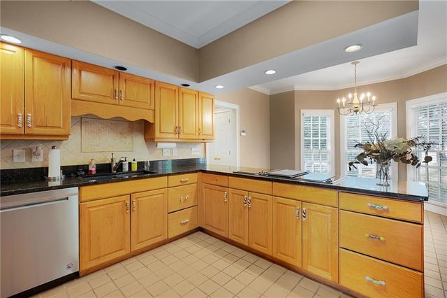 356 Saddlebrook Drive SE, Calhoun, GA 30701