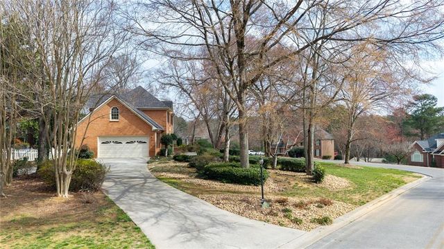 356 Saddlebrook Drive SE, Calhoun, GA 30701