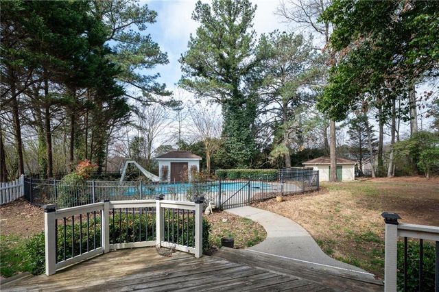 356 Saddlebrook Drive SE, Calhoun, GA 30701