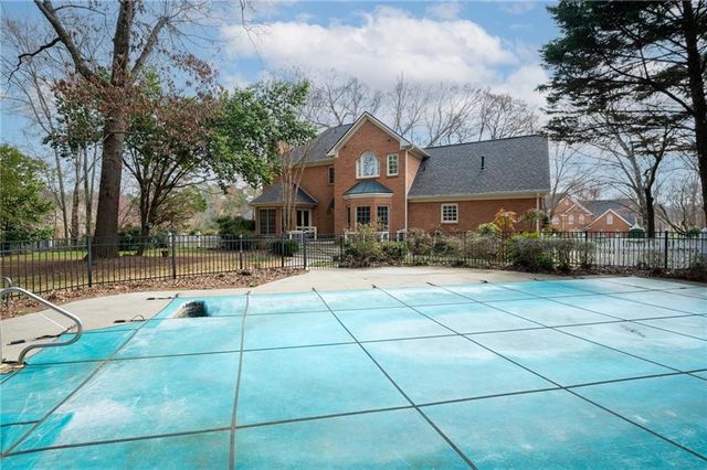 356 Saddlebrook Drive SE, Calhoun, GA 30701