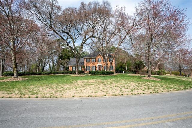 356 Saddlebrook Drive SE, Calhoun, GA 30701