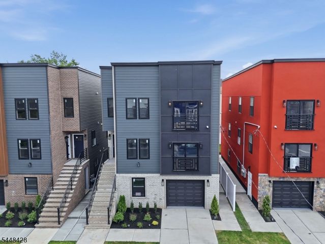 434 S 10Th St, Newark City, NJ 07103
