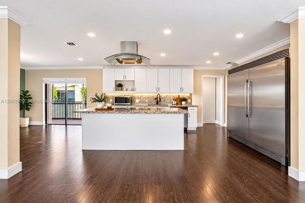 8401 SW 107th Avenue 316E, Miami, FL 33173