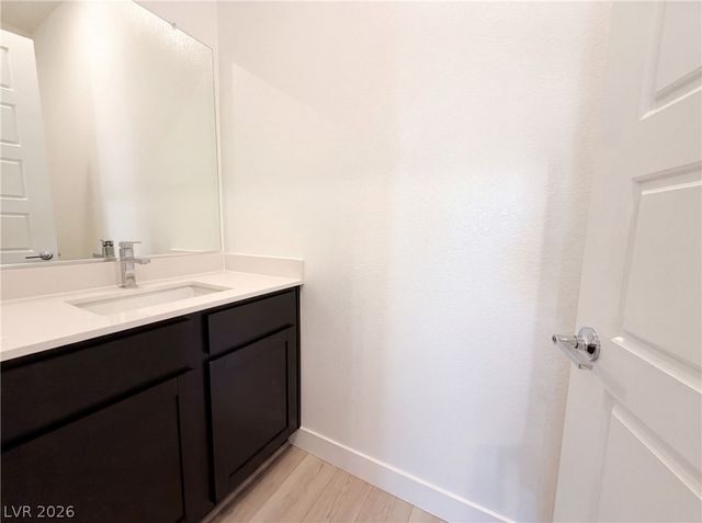 8289 Warbonnet Way, Las Vegas, NV 89113