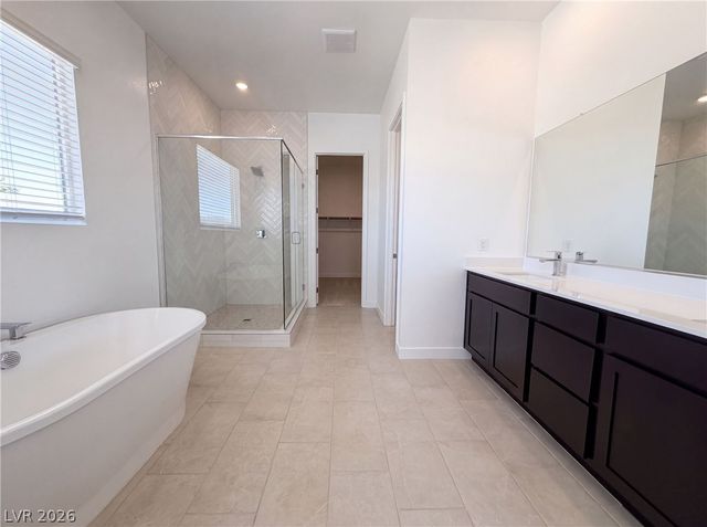 8289 Warbonnet Way, Las Vegas, NV 89113