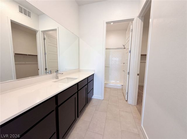 8289 Warbonnet Way, Las Vegas, NV 89113
