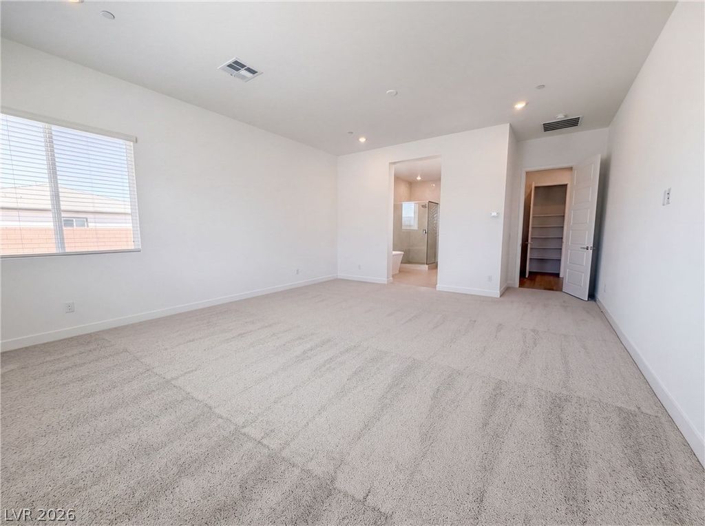 8289 Warbonnet Way, Las Vegas, NV 89113 — photo 4