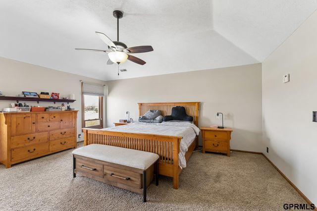 13801 S 22nd Circle, Bellevue, NE 68123