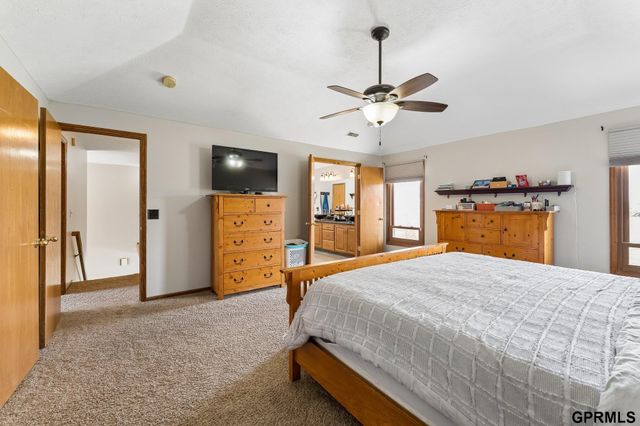 13801 S 22nd Circle, Bellevue, NE 68123