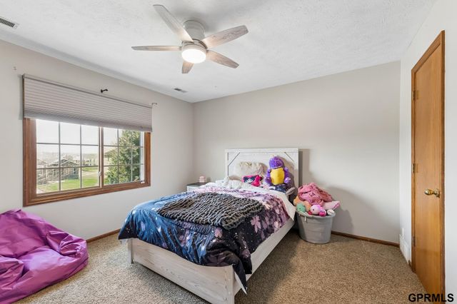 13801 S 22nd Circle, Bellevue, NE 68123
