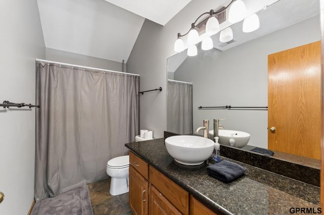13801 S 22nd Circle, Bellevue, NE 68123