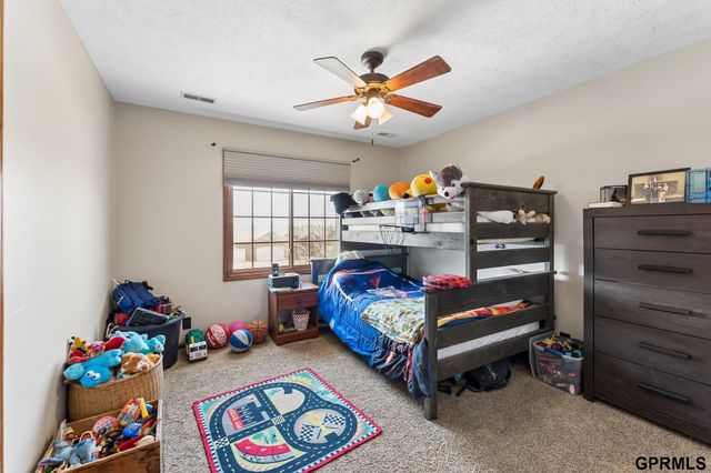 13801 S 22nd Circle, Bellevue, NE 68123