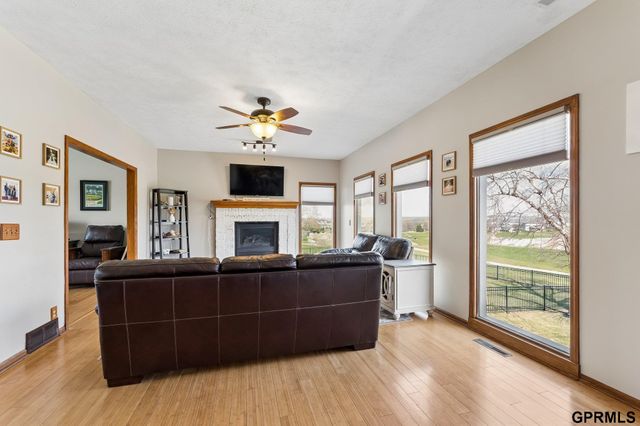 13801 S 22nd Circle, Bellevue, NE 68123
