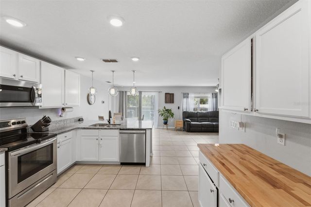 1915 BAYPORT DRIVE, Deltona, FL 32728