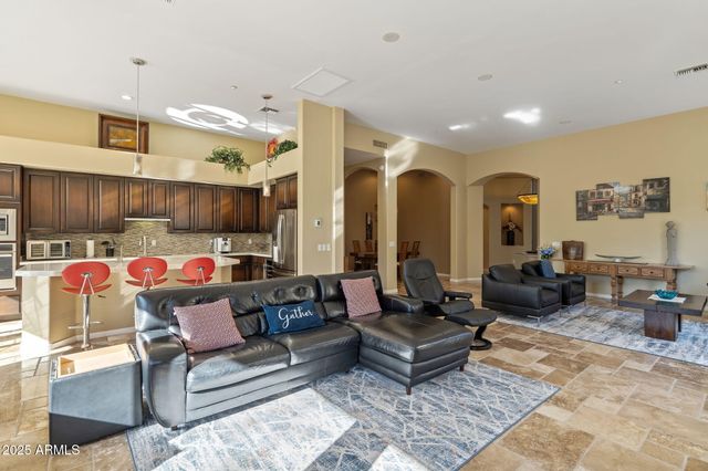 7699 E FLEDGLING Drive, Scottsdale, AZ 85255