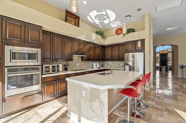 7699 E FLEDGLING Drive, Scottsdale, AZ 85255