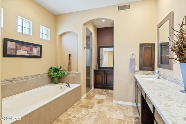 7699 E FLEDGLING Drive, Scottsdale, AZ 85255