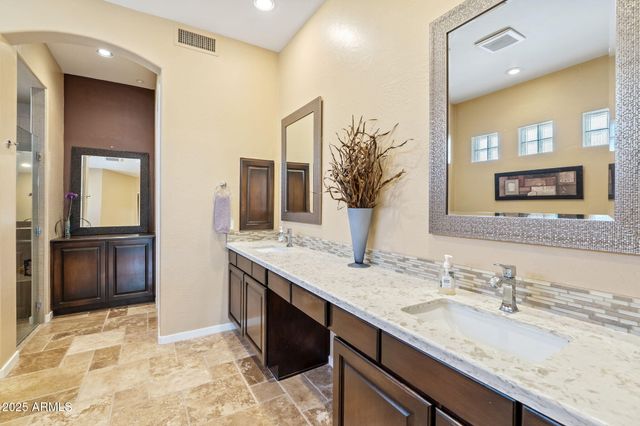 7699 E FLEDGLING Drive, Scottsdale, AZ 85255