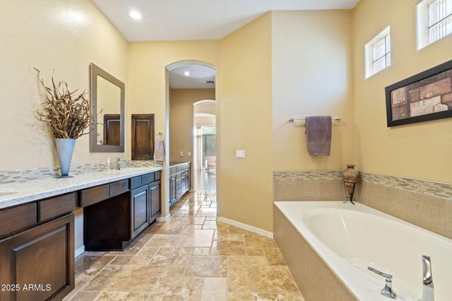 7699 E FLEDGLING Drive, Scottsdale, AZ 85255