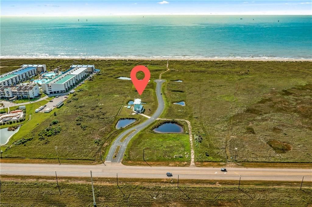 126 Mustang Island Estates Dr, Port Aransas, TX 78373 — exterior
