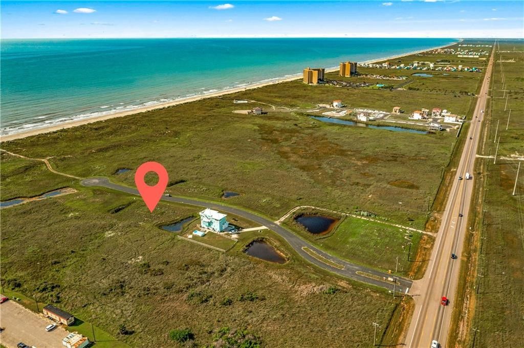 126 Mustang Island Estates Dr, Port Aransas, TX 78373 — photo 5