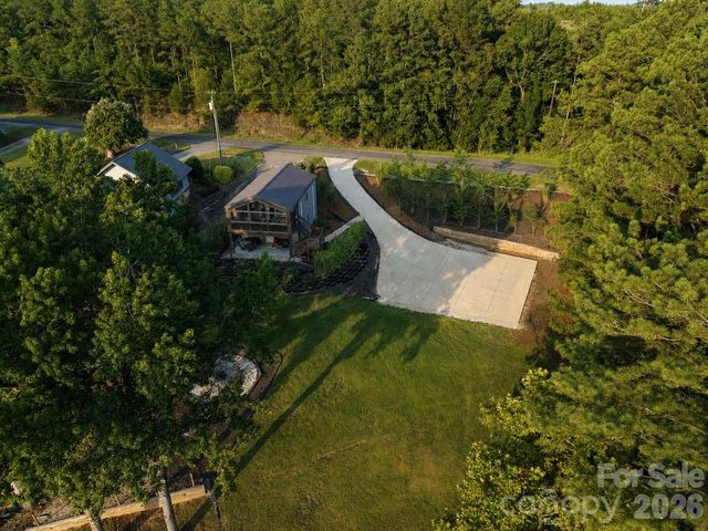 2268 Singleton Creek Road, Liberty Hill, SC 29175