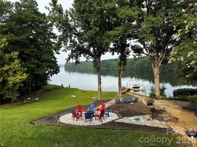 2268 Singleton Creek Road, Liberty Hill, SC 29175