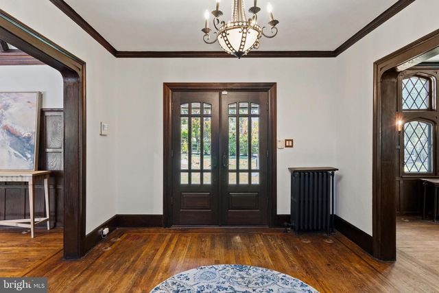 1952 CANTERBURY RD, Abington, PA 19001