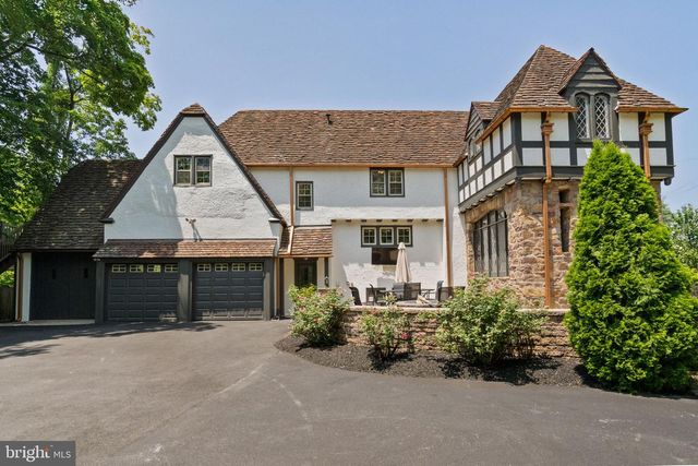 1952 CANTERBURY RD, Abington, PA 19001