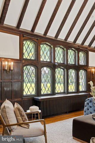 1952 CANTERBURY RD, Abington, PA 19001