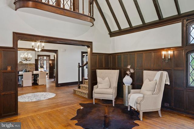 1952 CANTERBURY RD, Abington, PA 19001