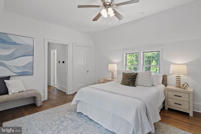 1952 CANTERBURY RD, Abington, PA 19001