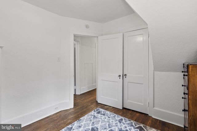 1952 CANTERBURY RD, Abington, PA 19001