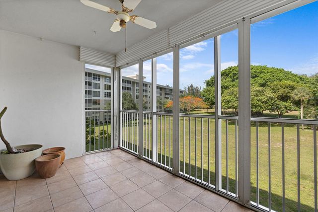 2650 S Course Drive Unit 308, Pompano Beach, FL 33069