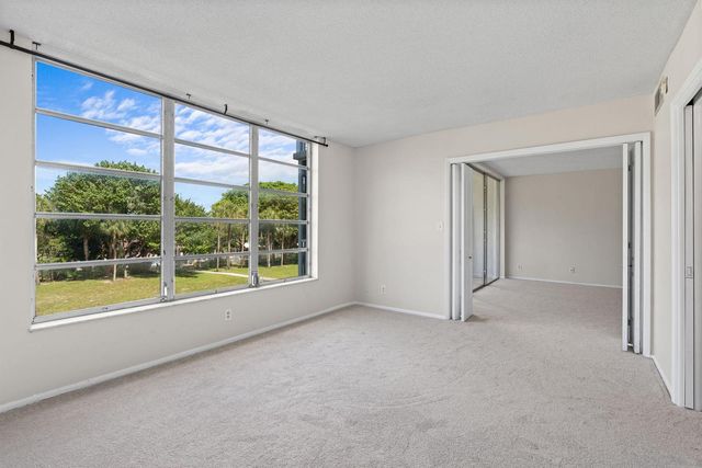 2650 S Course Drive Unit 308, Pompano Beach, FL 33069