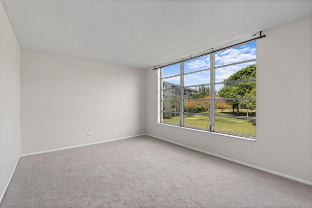 2650 S Course Drive Unit 308, Pompano Beach, FL 33069