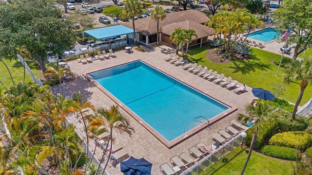 2650 S Course Drive Unit 308, Pompano Beach, FL 33069