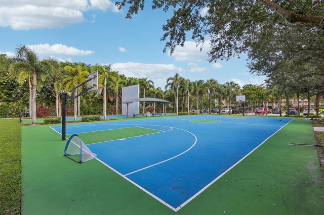 2650 S Course Drive Unit 308, Pompano Beach, FL 33069