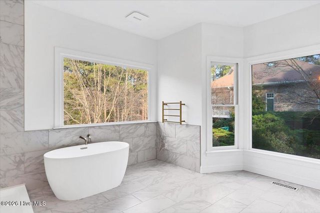 12 Lochdon Court, Pinehurst, NC 28374