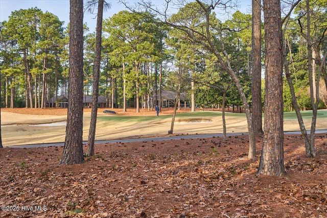 12 Lochdon Court, Pinehurst, NC 28374