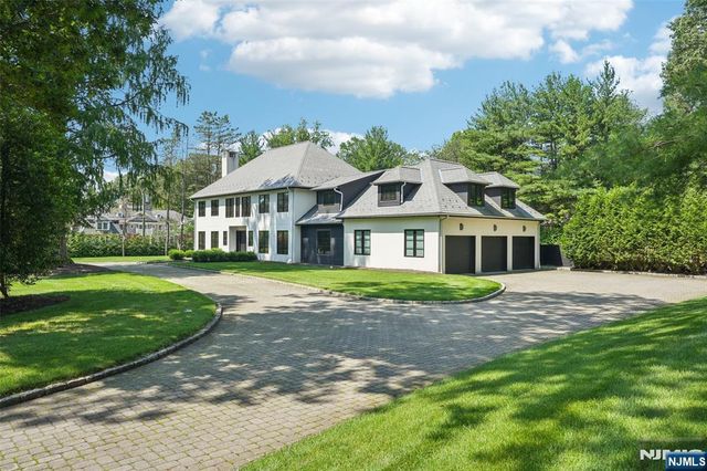 58 Twin Brooks Road, Saddle River, NJ 07458