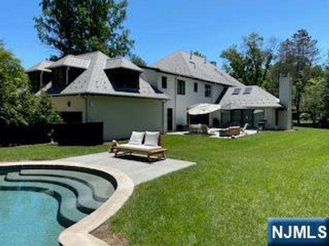 58 Twin Brooks Road, Saddle River, NJ 07458